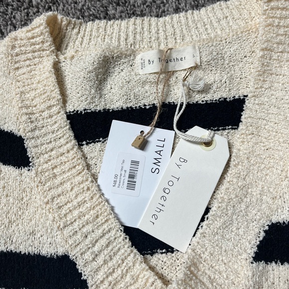 By Together Cropped Sweater Tank Striped Black and Cream Women’s Small NWT - Picture 2 of 3